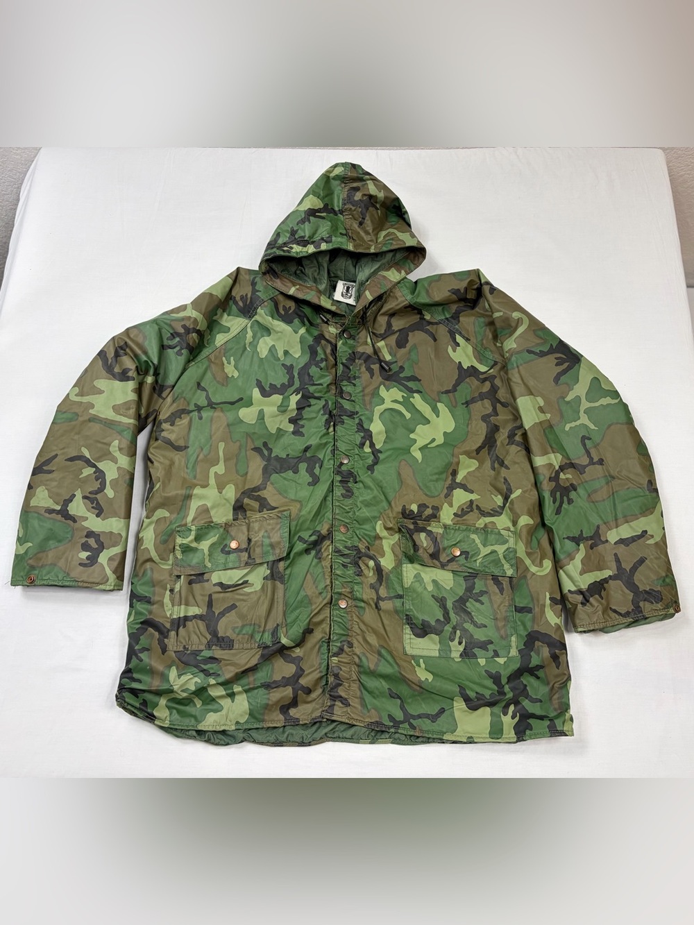 Vintage America’s Cup Camo Rain Jacket XL Hooded Utility Gorpcore Outdoor Coat